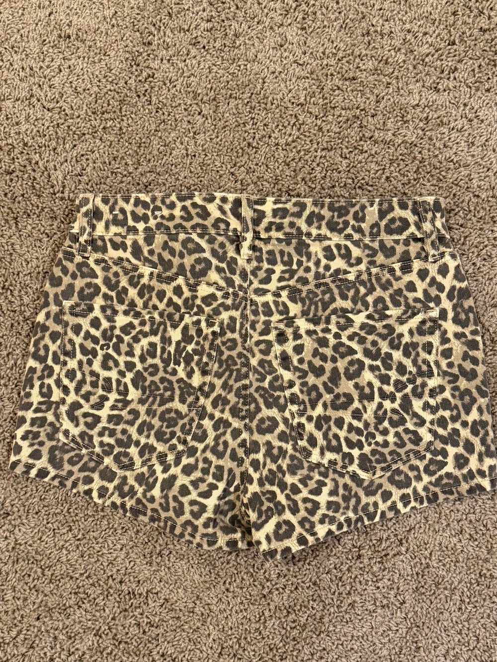American Eagle animal print High rise shortie size 2